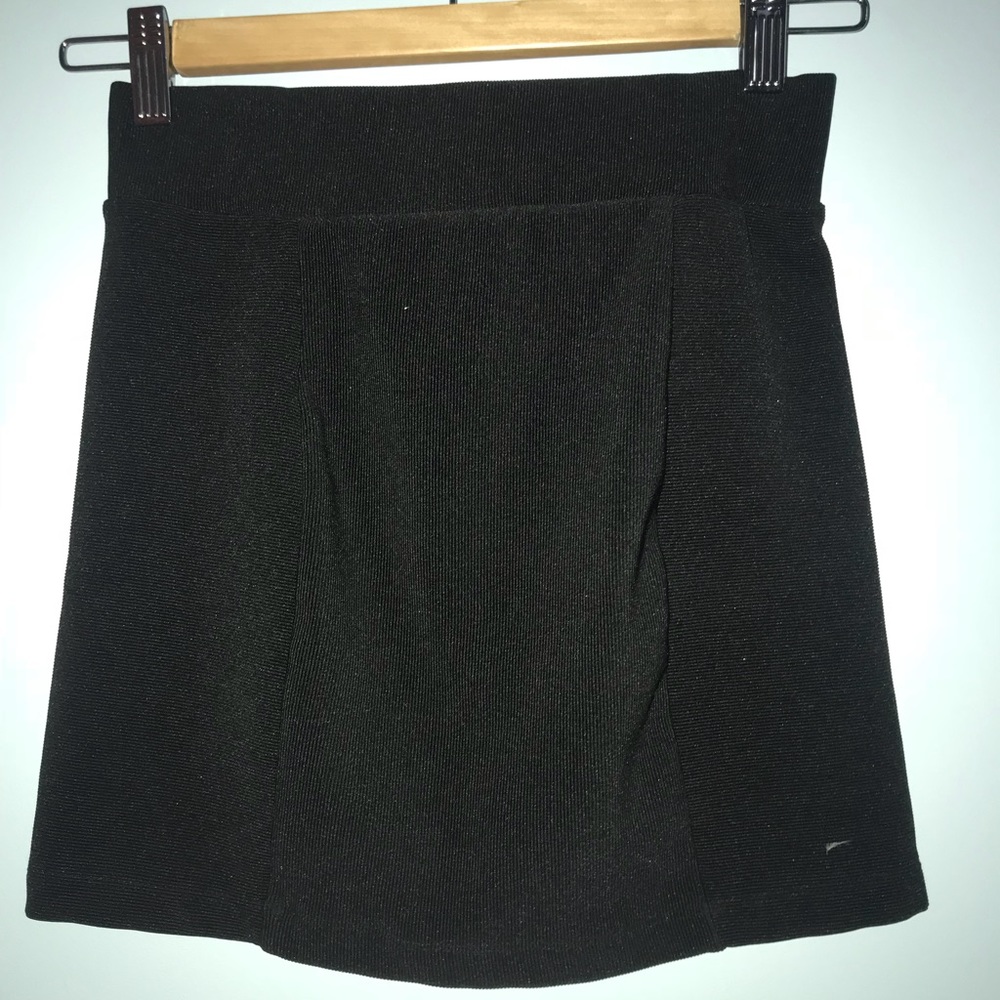 Black pencil skirt
